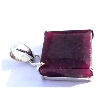 Natural 22.25 ctw Ruby .925 Sterling Pendant: Natural 22.25 ctw Ruby .925 Sterling Pendant **|**|** ; MSRP: $400