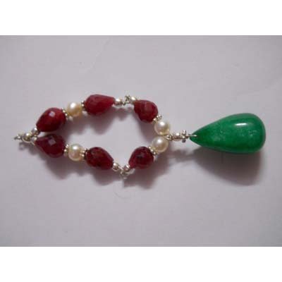 65.0 ctw Ruby Pearl and Emerald pendatnte .925 Sterling: 65.0 ctw Ruby Pearl and Emerald pendatnte .925 Sterling **|**|** Weight: 13.00g ; MSRP: $1000