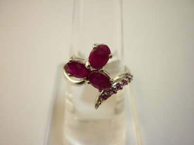 NATURAL 15.50 CTW RUBY RING .925 STERLING SILVER: NATURAL 15.50 CTW RUBY RING .925 STERLING SILVER **|**|** NATURAL 15.50 CTW RUBY RING .925 STERLING SILVER ; MSRP: $375