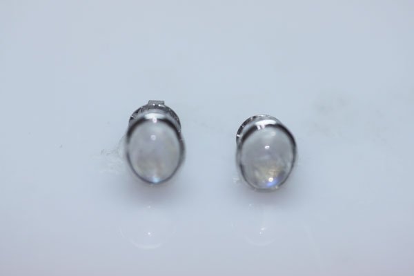 17.05 CTW MOONSTONE EARRING .925 STERLING SILVER: 17.05 CTW MOONSTONE EARRING .925 STERLING SILVER **|**|** 17.05 CTW MOONSTONE EARRING .925 STERLING SILVER ; MSRP: $105