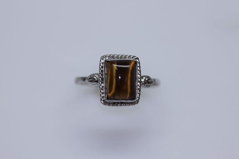 12.20 CTW TIGER EYE RING .925 STERLING SILVER: 12.20 CTW TIGER EYE RING .925 STERLING SILVER **|**|** 12.20 CTW TIGER EYE RING .925 STERLING SILVER ; MSRP: $125