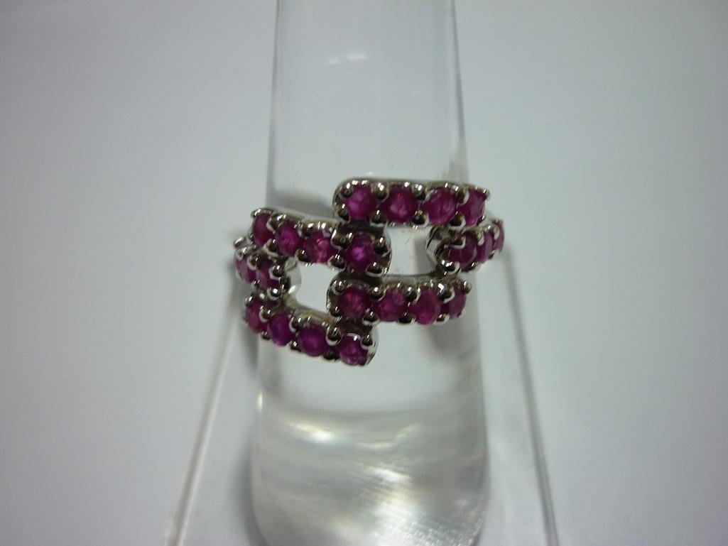 17.50 CTW RUBY RING .925 STERLING SILVER: 17.50 CTW RUBY RING .925 STERLING SILVER **|**|** 17.50 CTW RUBY RING .925 STERLING SILVER ; MSRP: $375