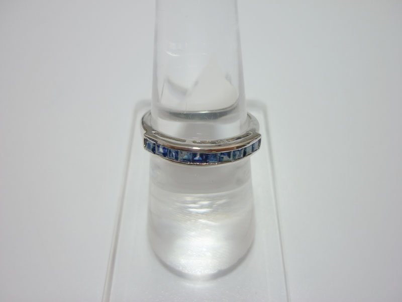 NATURAL 14.75 CTW SAPPHIRE RING .925 STERLING SILVER: NATURAL 14.75 CTW SAPPHIRE RING .925 STERLING SILVER **|**|** NATURAL 14.75 CTW RUBY RING .925 STERLING SILVER SAPPHIRE WEIGHT 0.99 CTW ; MSRP: $250