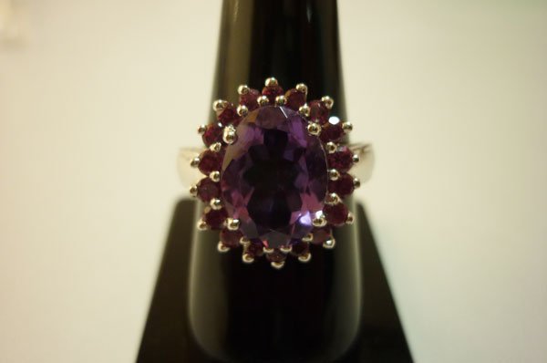 33.95 ctw Amethyst and Ruby liteRing .925 Sterling Silv: 33.95 ctw Amethyst and Ruby liteRing .925 Sterling Silv **|**|** 33.95 ctw Amethyst and Ruby liteRing .925 Sterling Silver ; MSRP: $330