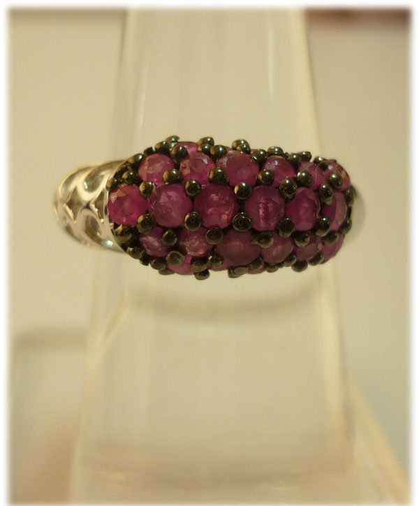 22.15 ctw Ruby Ring .925 Sterling Silver: 22.15 ctw Ruby Ring .925 Sterling Silver **|**|** 22.15 ctw Ruby Ring .925 Sterling Silver ; MSRP: $330