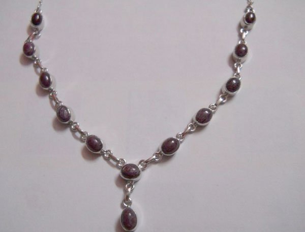 85.80 CTW RUBY NECKLACE .925 STERLING SILVER: 85.80 CTW RUBY NECKLACE .925 STERLING SILVER **|**|** 85.80 CTW RUBY NECKLACE .925 STERLING SILVER ; MSRP: $900