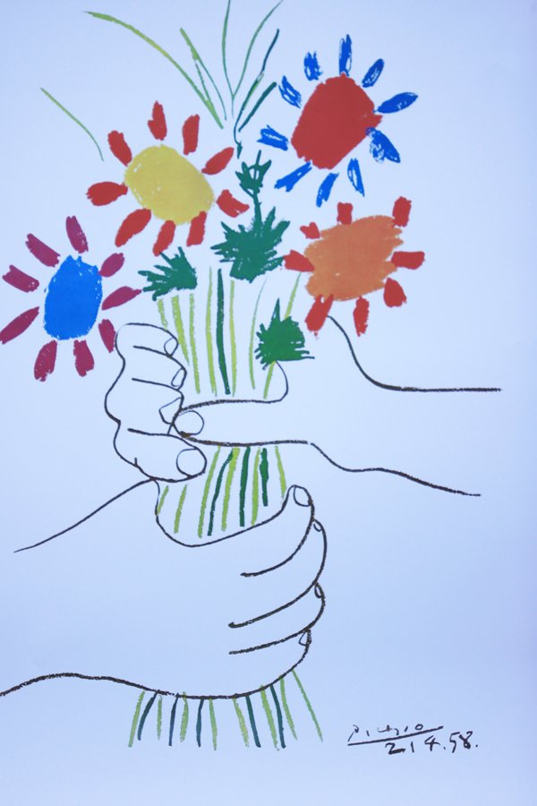 REMARKABLE PABLO PICASSO: REMARKABLE PABLO PICASSO **|**|** 24X36 INCHES; UNFRAMED; This poster is of Pablo Picasso\'s Petite Fleurs (Little Flowers). On a white background, it shows the outline of two hands holding a bouquet