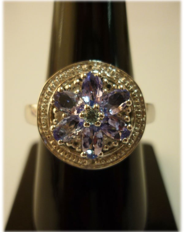 27.25 ctw Tanzanite Marquize Ring .925 Sterling Silver: 27.25 ctw Tanzanite Marquize Ring .925 Sterling Silver **|**|** 27.25 ctw Tanzanite Marquize Ring .925 Sterling Silver ; MSRP: $330
