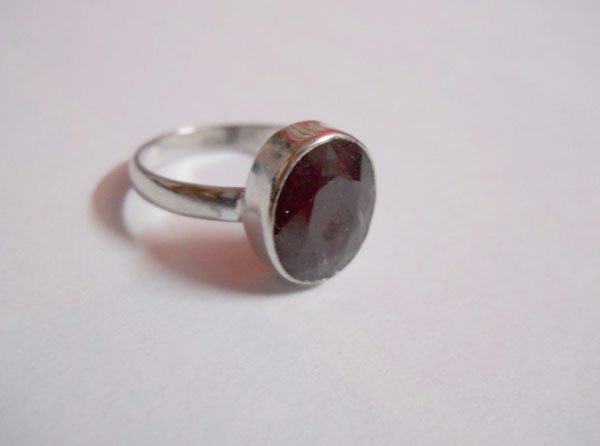 17.60 CTW RUBY RING .925 STERLING SILVER: 17.60 CTW RUBY RING .925 STERLING SILVER **|**|** 17.60 CTW RUBY RING .925 STERLING SILVER ; MSRP: $150
