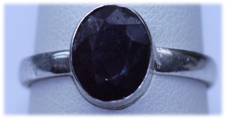 14.00 CTW RUBY RING .925 STERLING SILVER: 14.00 CTW RUBY RING .925 STERLING SILVER **|**|** 14.00 CTW RUBY RING .925 STERLING SILVER ; MSRP: $200