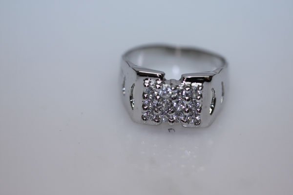 18.8 CTW CZ RING .925 STERLING SILVER: 18.8 CTW CZ RING .925 STERLING SILVER **|**|** 18.8 CTW CZ RING .925 STERLING SILVER ; MSRP: $150