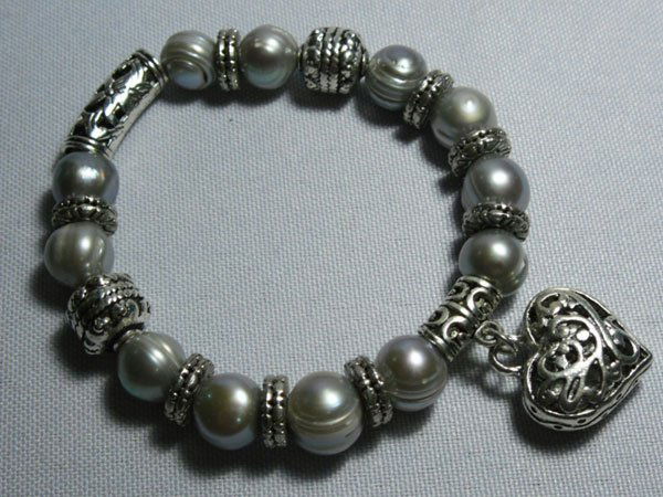 150CTW PHILIPPINE SILVER PEARL HEART SILVER BRACELET: 150CTW PHILIPPINE SILVER PEARL HEART SILVER BRACELET **|**|** 150CTW PHILIPPINE SILVER PEARL HEART SILVER BRACELET