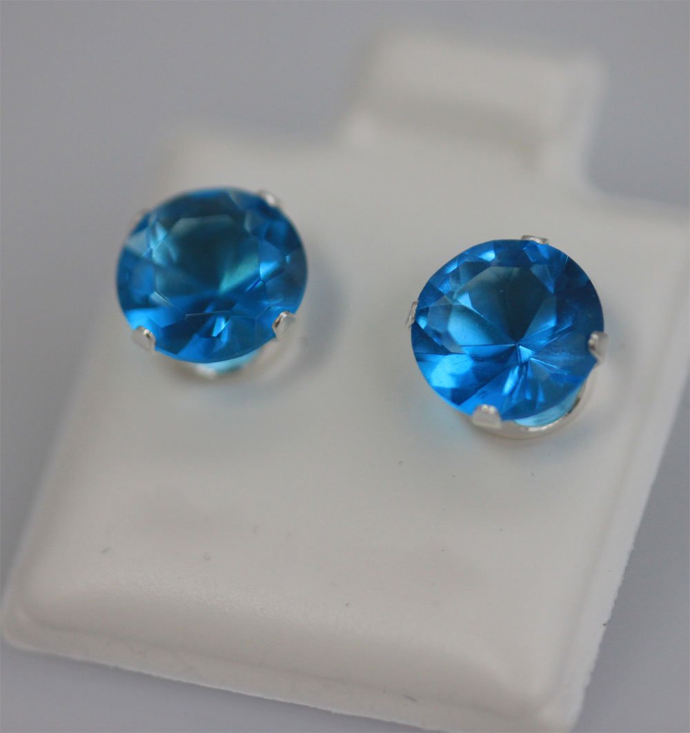 ROUND BLUE ZIRCON CZ STUD EARRINGS .925 STERLING SILVER: ROUND BLUE ZIRCON CZ STUD EARRINGS .925 STERLING SILVER **|**|** ROUND BLUE ZIRCON CZ STUD EARRINGS .925 STERLING SILVER
