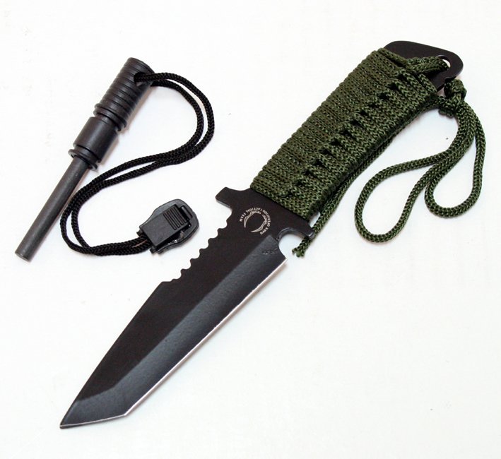 COLLECTORS EDITION 7\" HUNTERS KNIFE WITH FIRE STARTER": COLLECTORS EDITION 7\" HUNTERS KNIFE WITH FIRE STARTER **|**|** COLLECTORS EDITION 7"" HUNTERS KNIFE WITH FIRE STARTER"