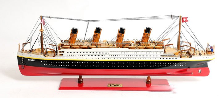 HAND MADE WOODEN Titanic Painted Medium W/COA: HAND MADE WOODEN Titanic Painted Medium W/COA **|**|** This is fully assembled model of the famous RMS Titanic. The model is 100% hand built from scratch using