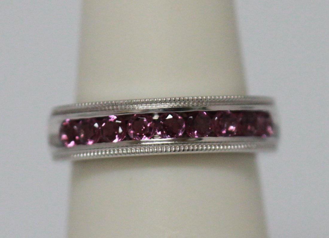 0.70 CTW PURPLE GARNET RING .925 STERLING SILVER: 0.70 CTW PURPLE GARNET RING .925 STERLING SILVER **|**|** 0.70 CTW PURPLE GARNET RING .925 STERLING SILVER