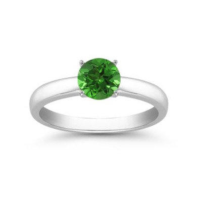 Genuine 0.55 ctw Emerald Solitaire Ring 14kt: Genuine 0.55 ctw Emerald Solitaire Ring 14kt **|**|** Ring Emerald AA-AAAGreen Round 1 Round Cut @ 0.55 ctw 3.214ktWhite 6.5 ; Availability: 3-10 Business days, ready to ship, with certification of ap