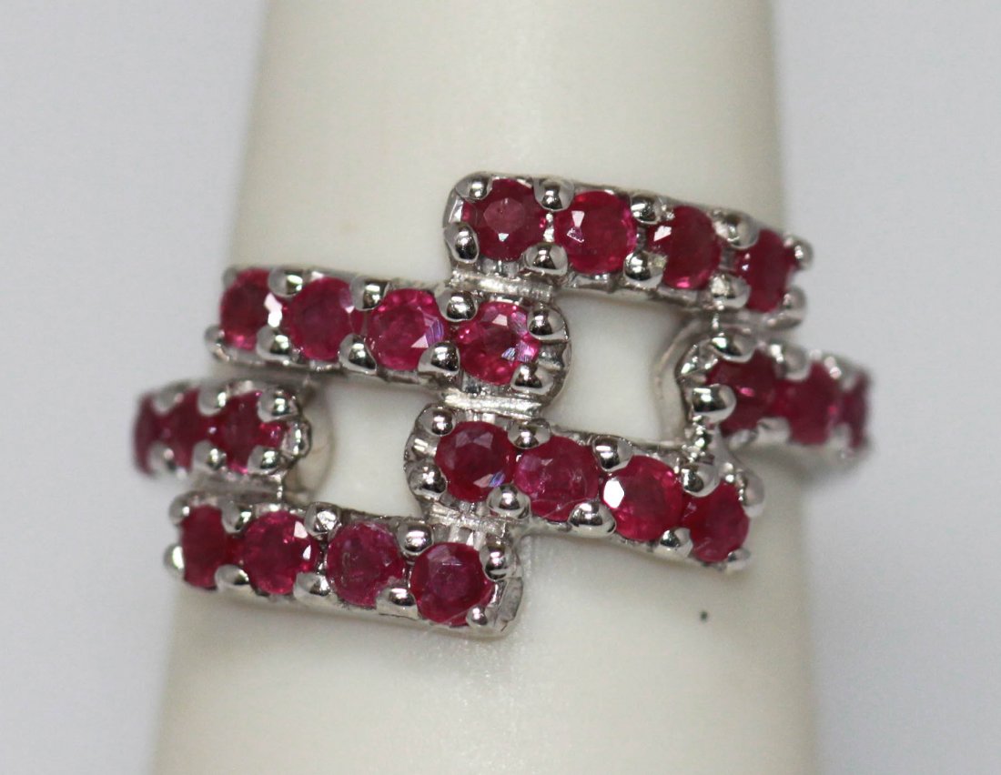 NATURAL 3.75 CTW RUBY RING .925 STERLING SILVER: NATURAL 3.75 CTW RUBY RING .925 STERLING SILVER **|**|** NATURAL 3.75 CTW RUBY RING .925 STERLING SILVER