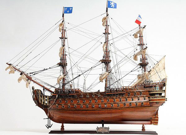 HAND MADE WOODEN Royal Louis E.E. W/COA: HAND MADE WOODEN Royal Louis E.E. W/COA **|**|** Dimensions: 80L x 16W x 88H(cm) Description: The most powerful first-rank vessels belonging to the French Royal Navy launched in 1779... Model is scrat