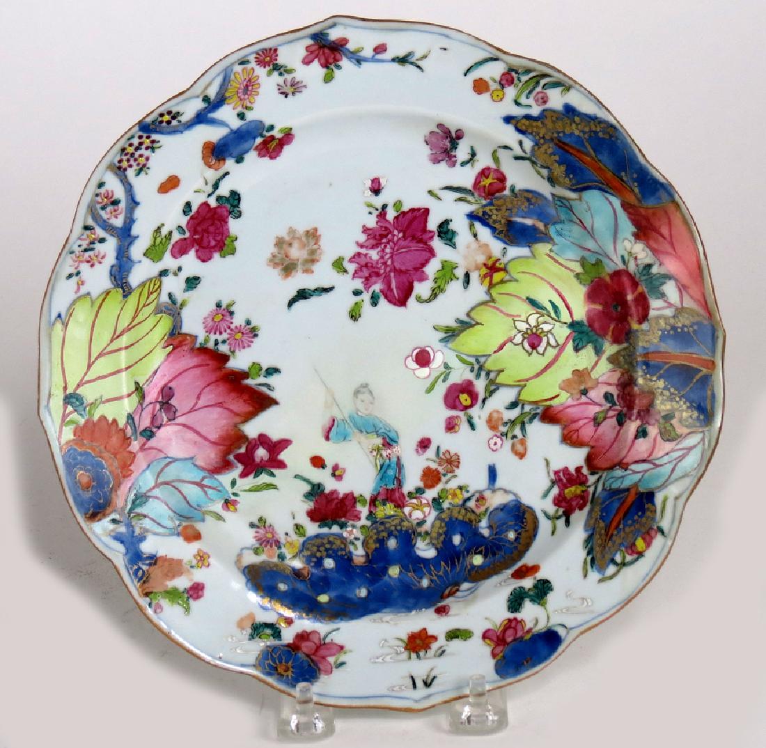 CHINESE EXPORT TOBACCO LEAF PLATE (1 of 2)