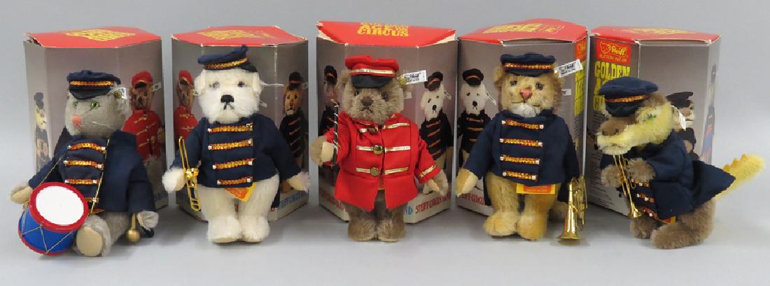 STEIFF GOLDEN AGE OF CIRCUS BAND SET (1 of 1)