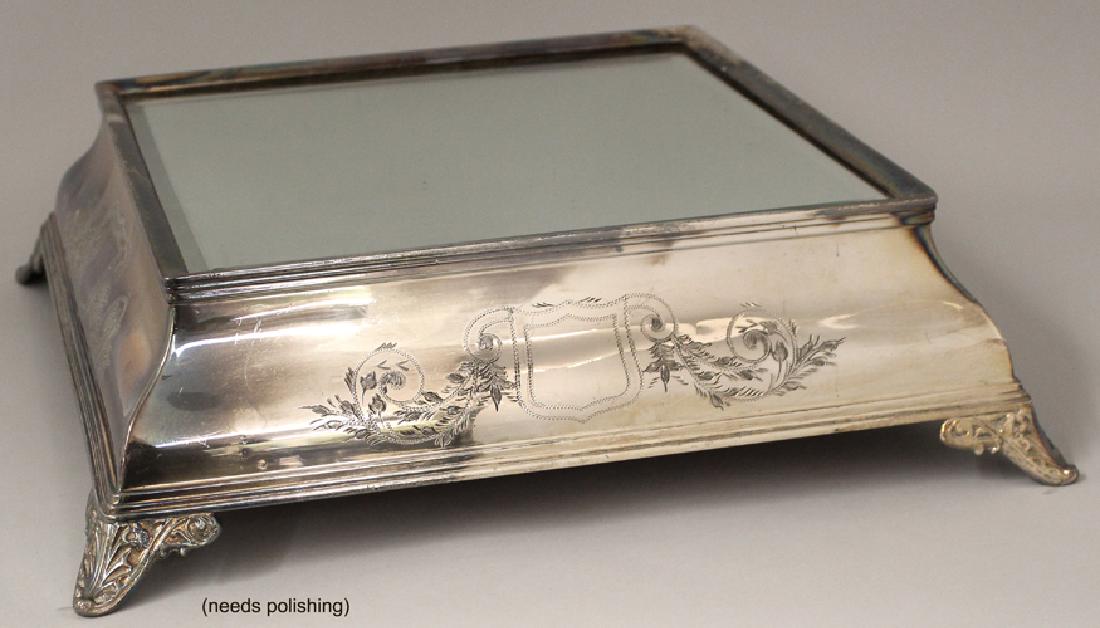 FRENCH MIRRORED AND PLATED TABLE PLATEAU (1 of 1)