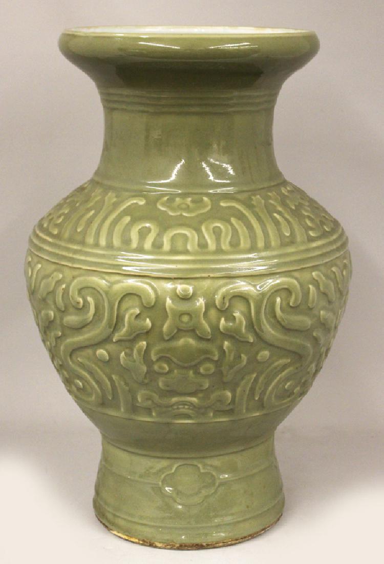 LARGE CHINESE MING-STYLE CELEDON VASE (1 of 2)