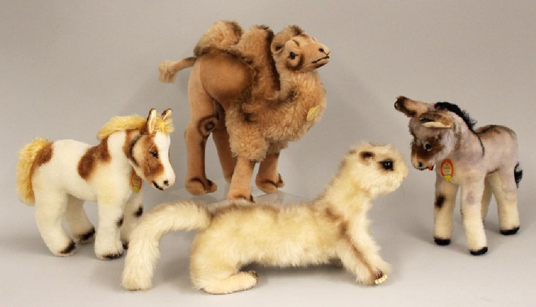 (on 4) VARIOUS STEIFF ANIMALS (1 of 1)