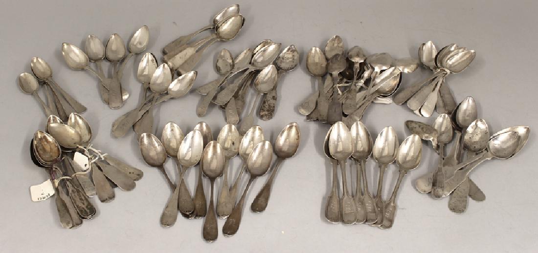 SIZEABLE LOT OF AMERICAN COIN SILVER SMALL SPOONS (1 of 1)