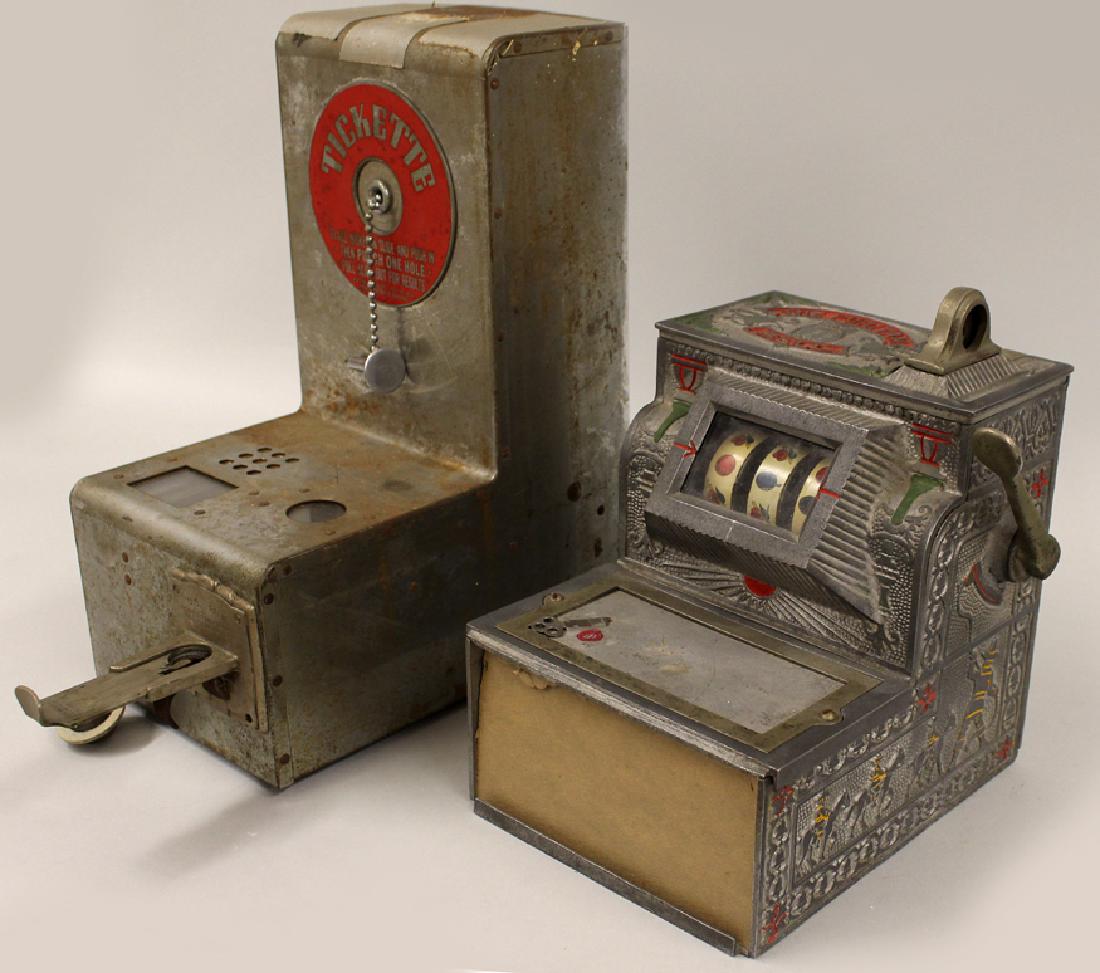 (on 2) COUNTER-TOP TRADE STIMULATOR SLOT MACHINES (1 of 1)