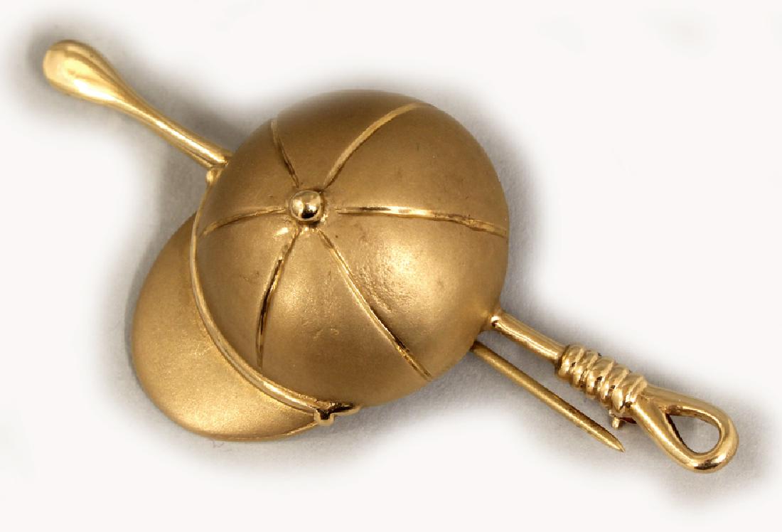14K GOLD RIDING HAT AND CROP PIN (1 of 1)