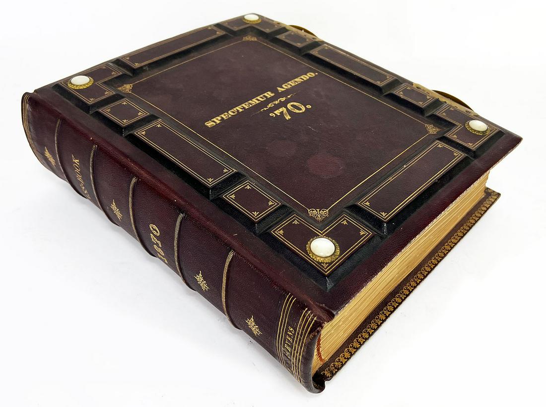 1870 WEST POINT YEAR BOOK,   SPECTEMUR AGENDO '70 (1 of 6)