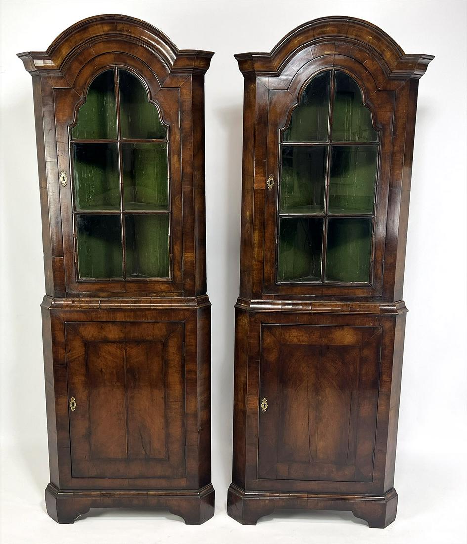 PAIR OF SMALL-SIZED ENGLISH MAHOGANY-VENEERED CORNER CABINETS (1 of 1)