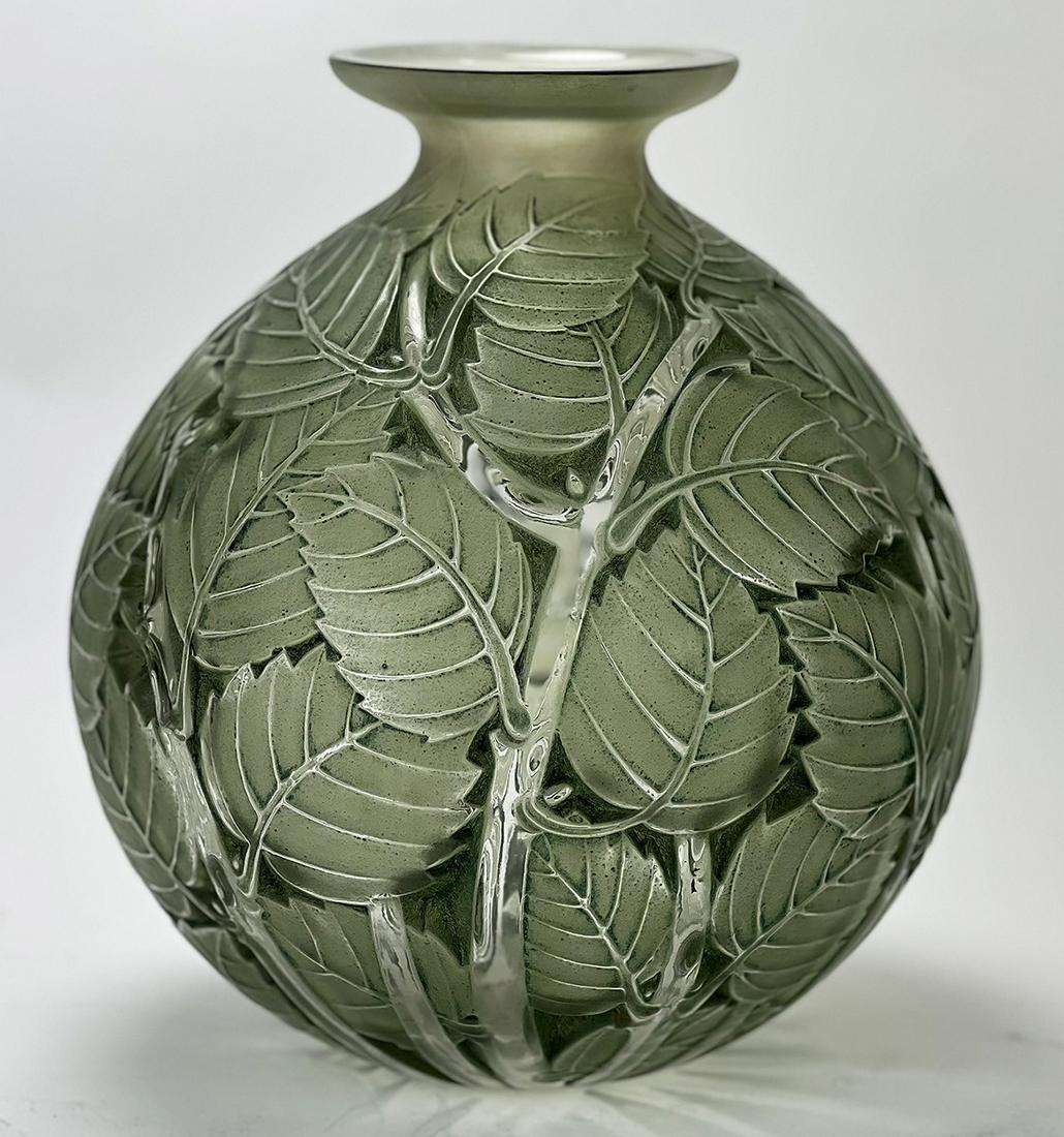 LARGE LALIQUE VASE,   MILAN (1 of 3)