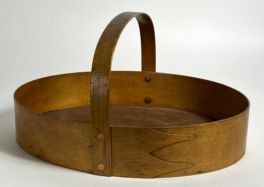 SHAKER WOODEN HANDLED BASKET (1 of 1)