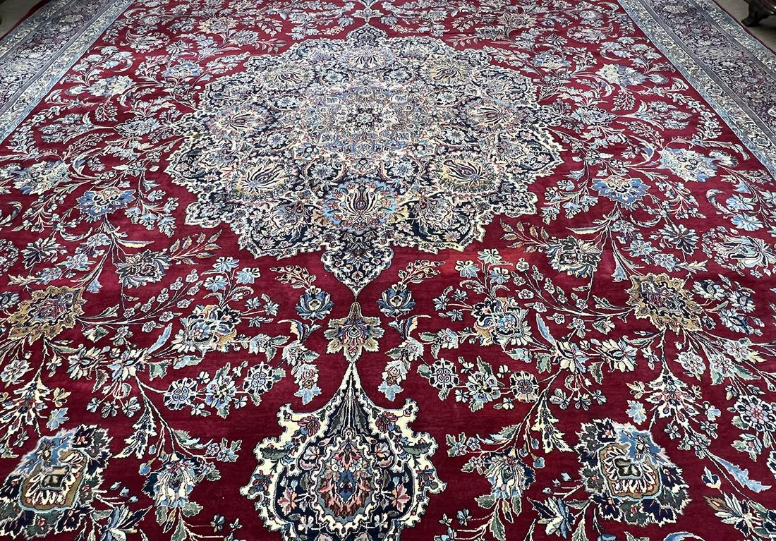 PALACE SIZE PERSIAN CARPET (1 of 4)