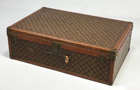 LOUIS VUITTON VALISE SUITCASE, 848035: 20.5"h; 32"w; 10"dNOTE: Apologies, we cannot approve bidders during the auction.