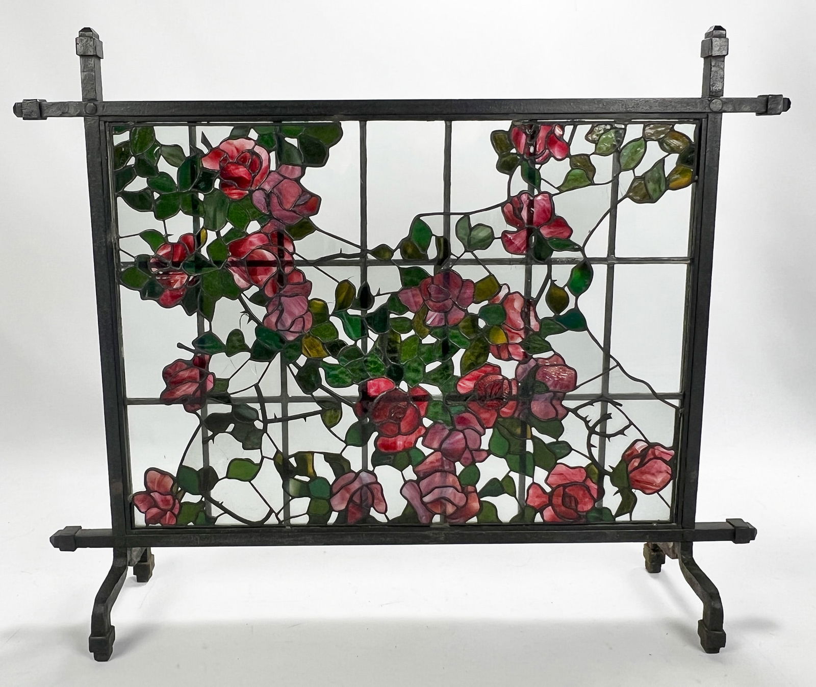 DECORATIVE WROUGHT IRON AND STAINED GLASS FIRE SCREEN (1 of 1)
