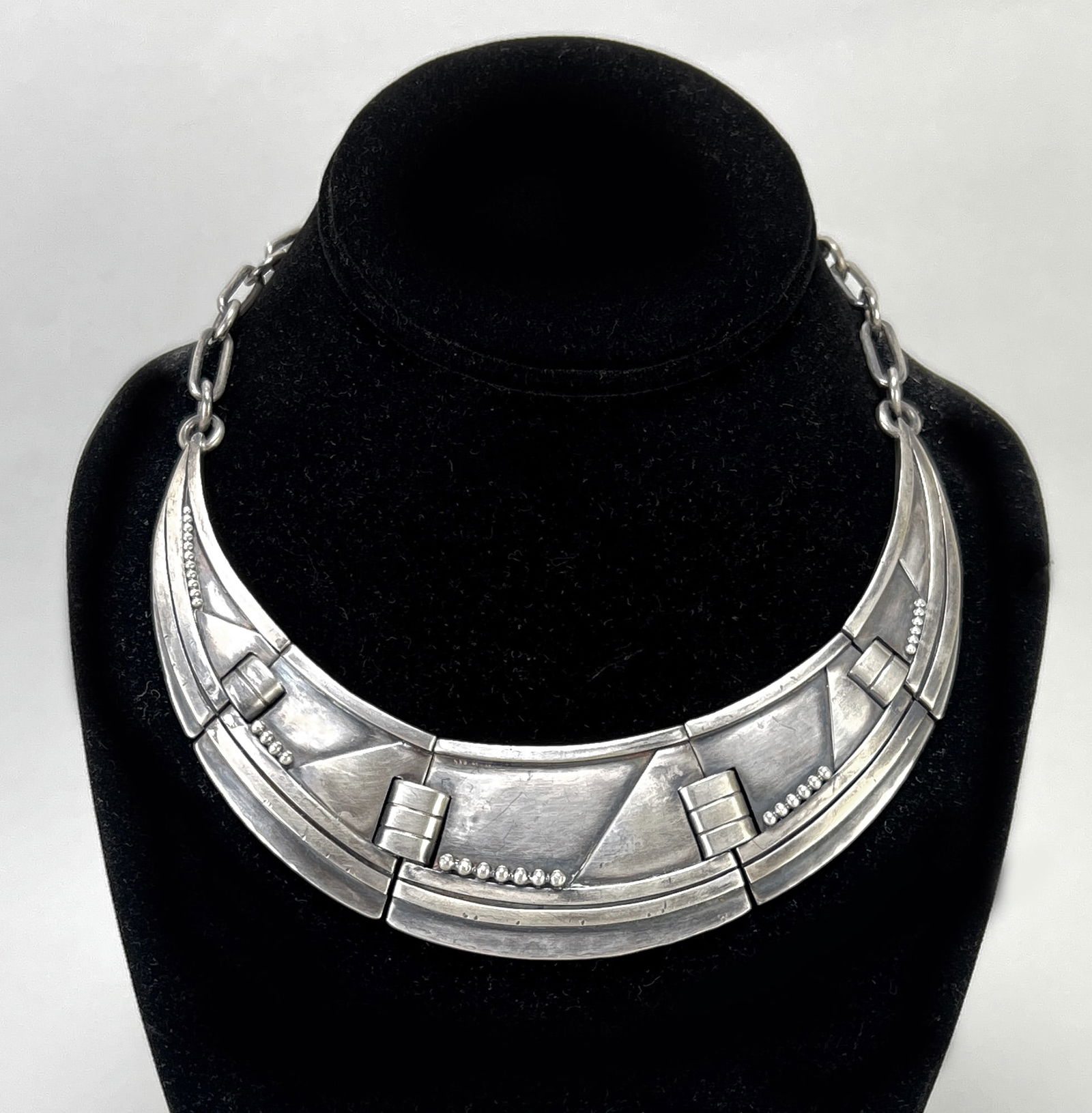 JEAN DESPRES (French, 1889 - 1980)  SILVER COLLAR NECKLACE (1 of 4)