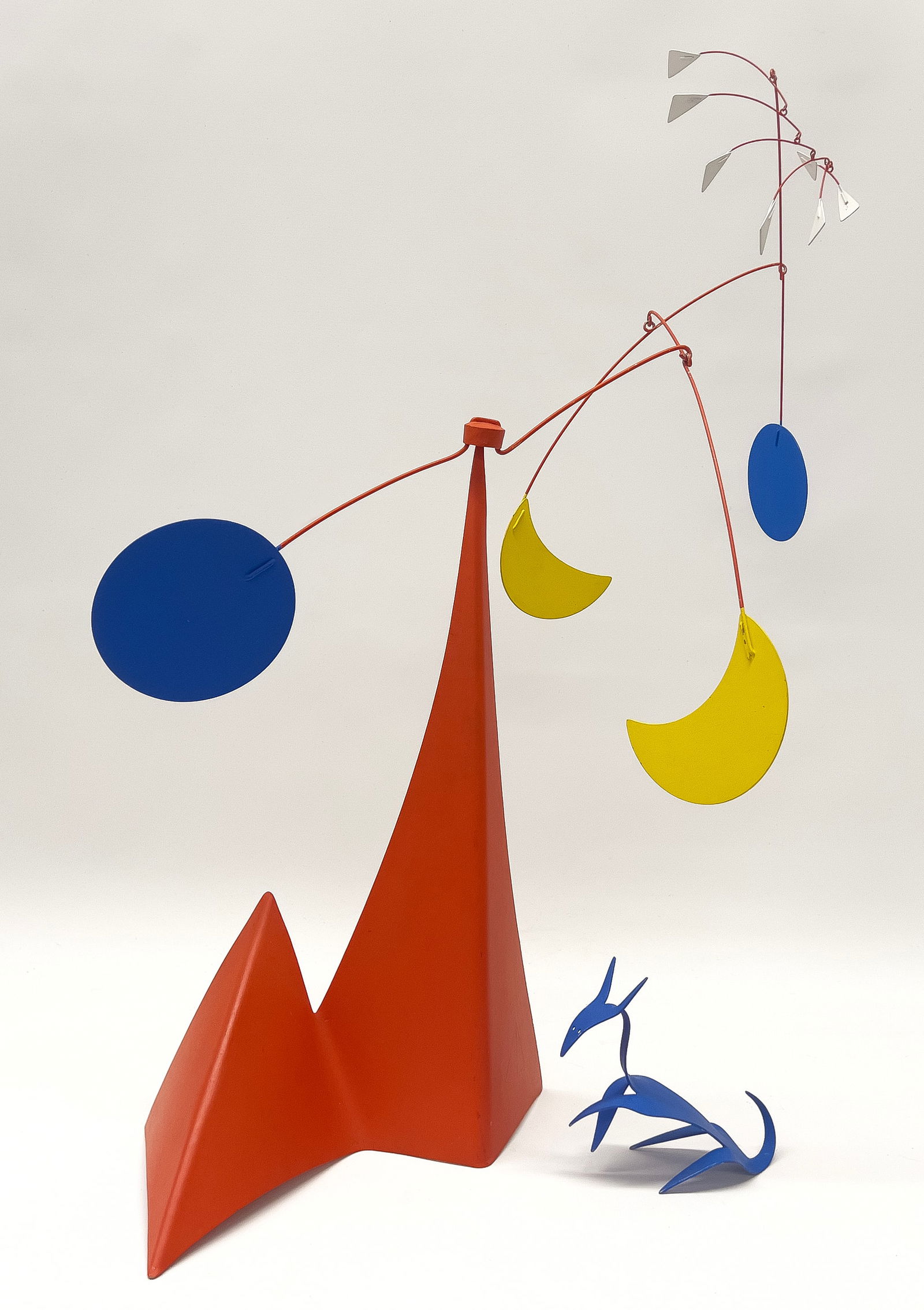 ARTHUR BAUMAN (Massachusetts, 1931-2019) SCULPTURE / MOBILE (1 of 3)