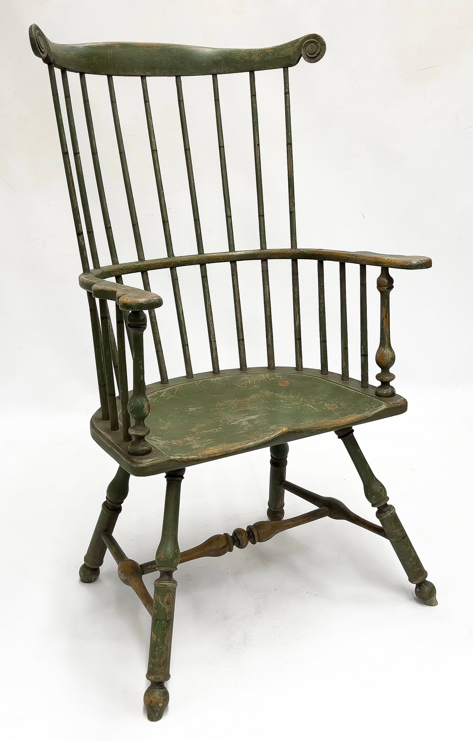 PENNSYLVANIA COMB-BACK WINDSOR ARMCHAIR (1 of 3)