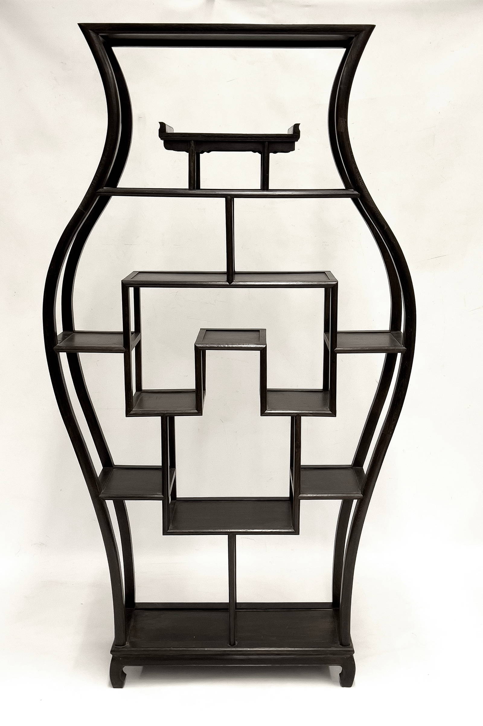 19TH C. CHINESE VASE-FORM DISPLAY ETAGERE