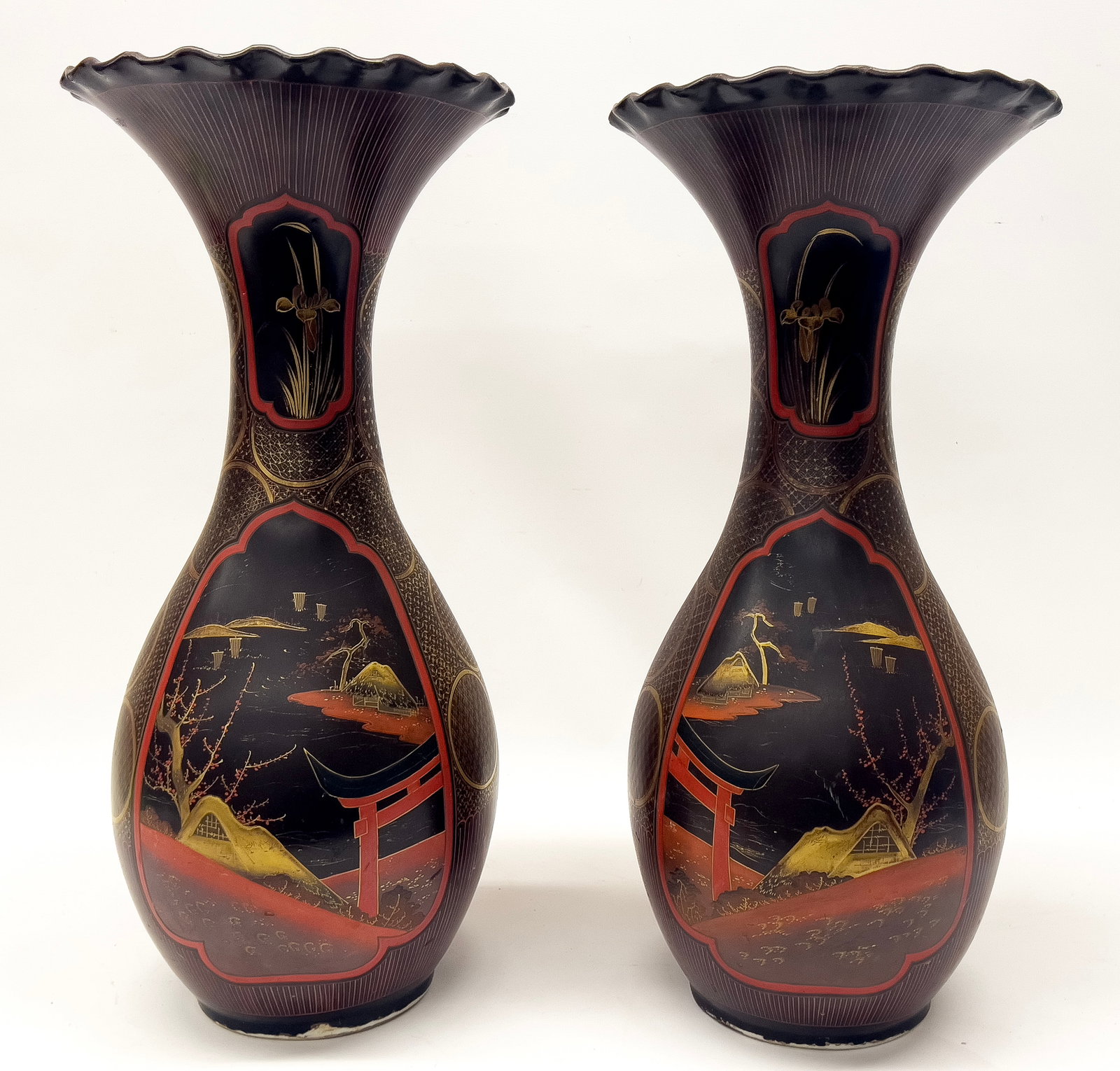 LARGE PAIR OF JAPANESE PORCELAIN VASES (1 of 4)