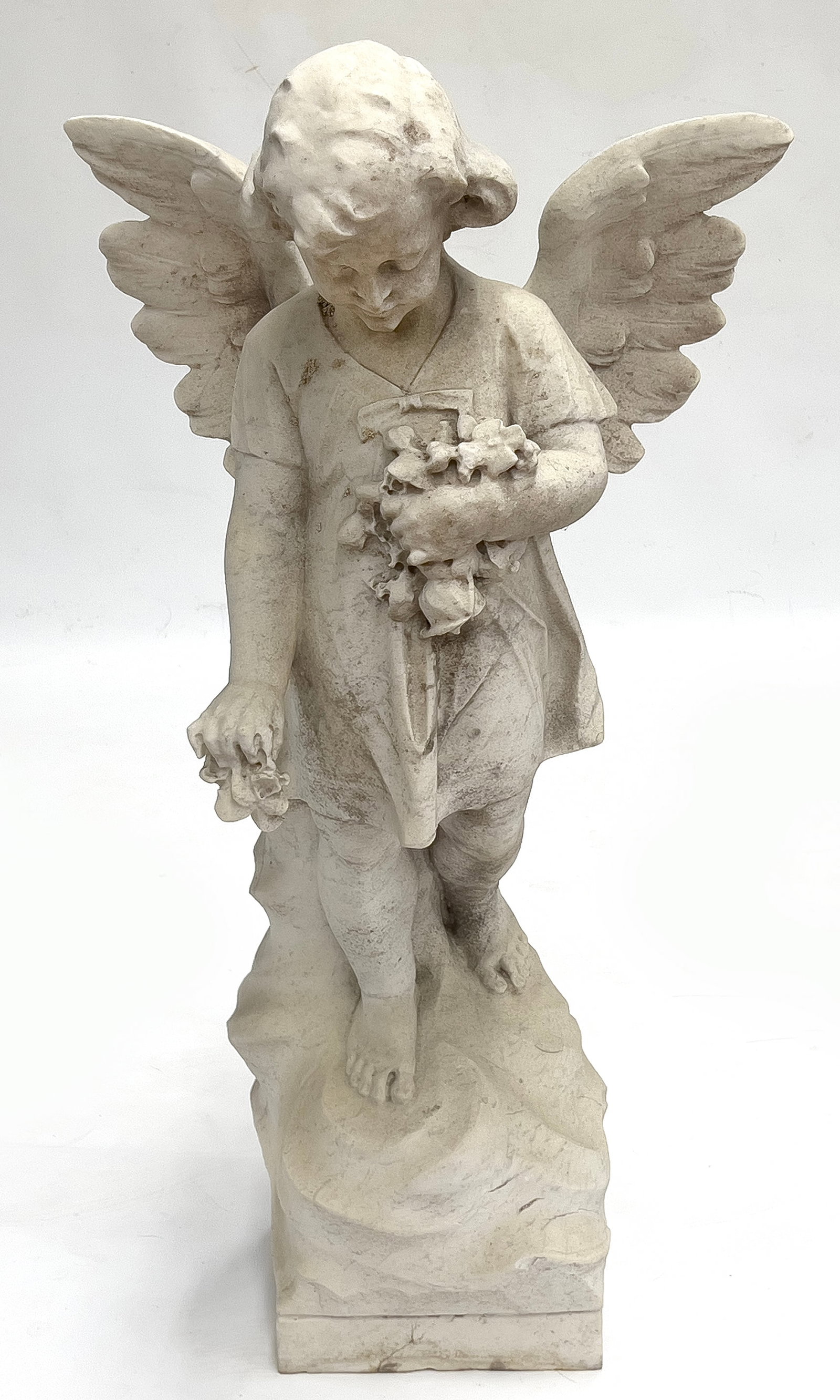 VICTORIAN MARBLE GARDEN SCULPTURE (1 of 2)
