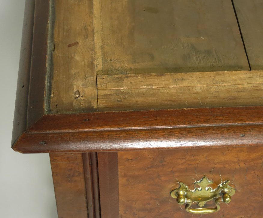 BOSTON WILLIAM AND MARY WALNUT VENEERED 2-PART HIGHBOY - 4
