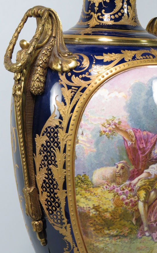 LARGE SEVRES-STYLE PORCELAIN URN-FORM LAMP - 2