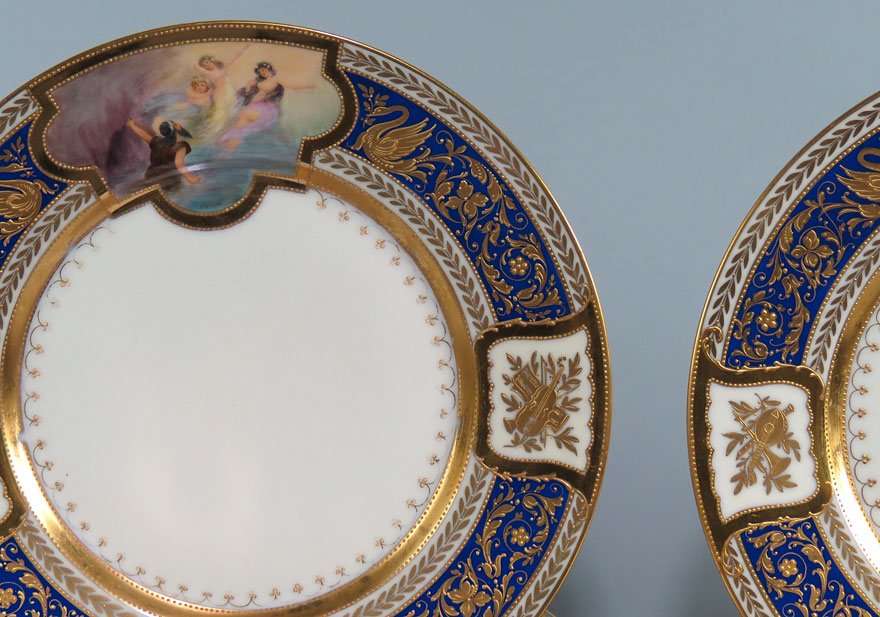 SET OF (12) DRESDEN DINNER PLATES, WAGNER - 2