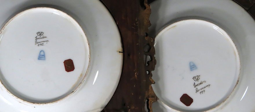 PAIR OF GOLD FRAMED DRESDEN PLATES, FRIARS - 2