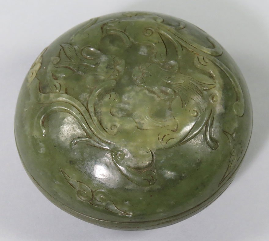 CHINESE GREEN JADE SEAL PASTE BOX