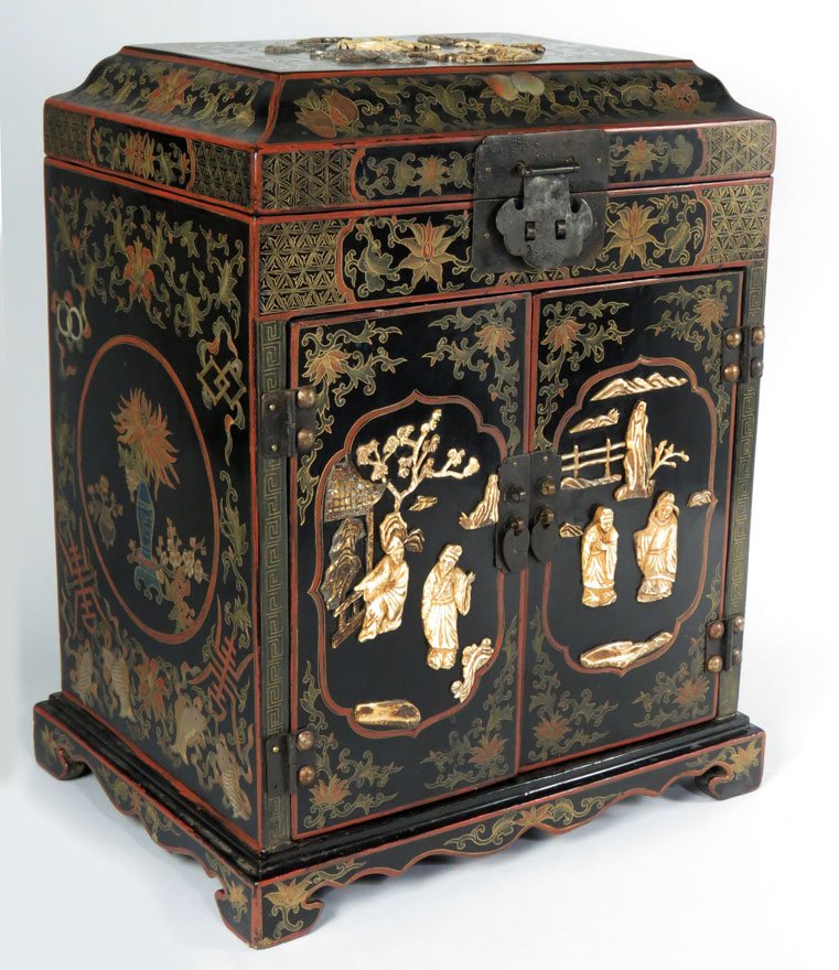 CHINESE LACQUERED TABLE CABINET